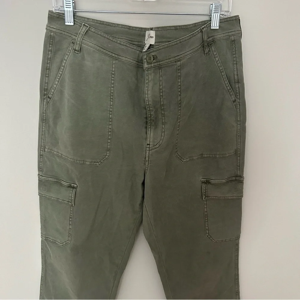 J. Crew High Rise Straight Leg Green Cargo Style Pants 31 Tall - Picture 3 of 7